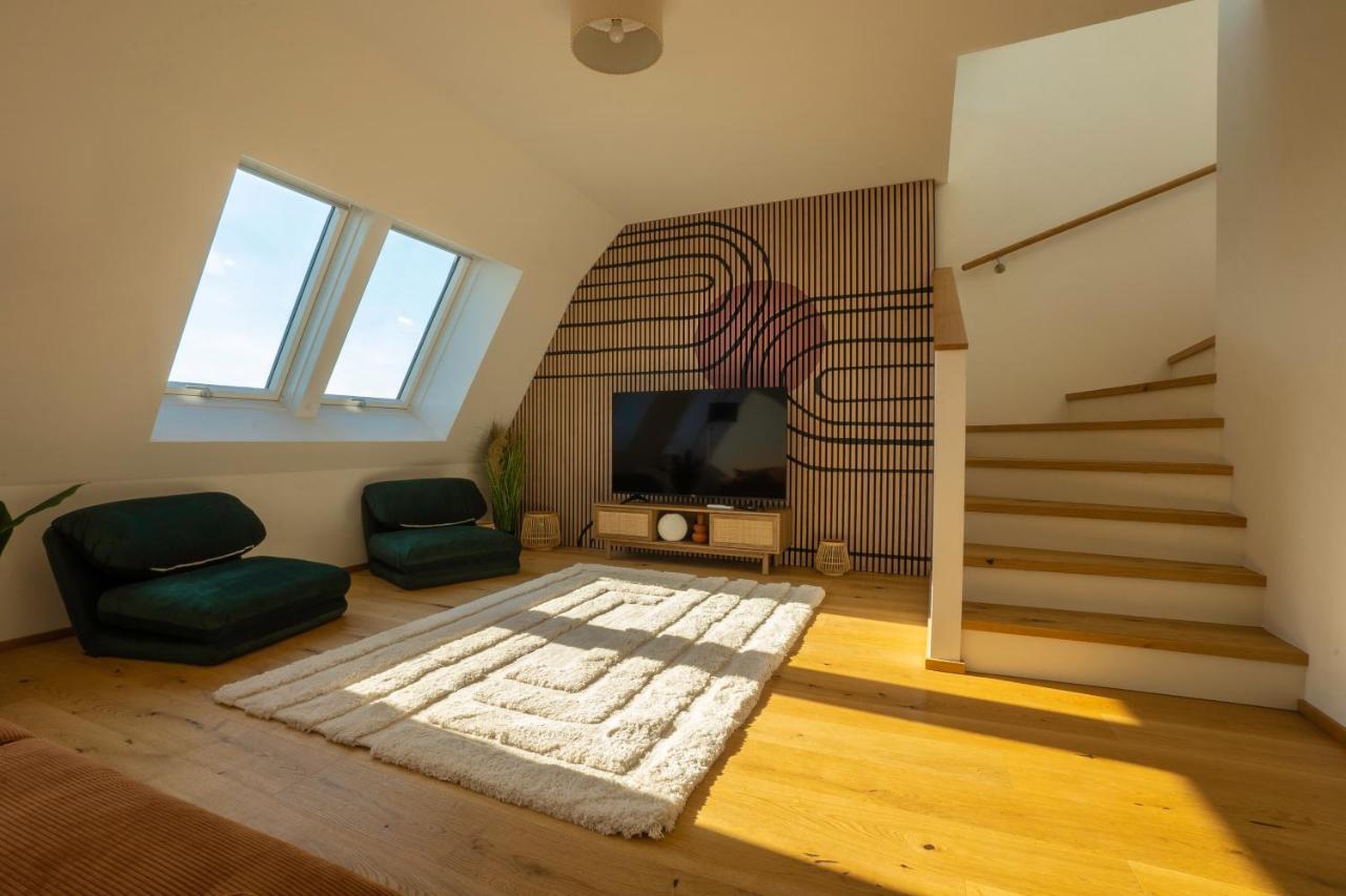 Orestaliving - Penthouse In 2Nd District With View Wien Eksteriør billede